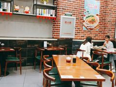 大堂-李先生牛肉面大王(站北广场店)