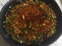 -俭让佬妈现卤串串(温江总店)
