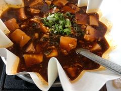 -穹六人间 people 6(岳阳路店)