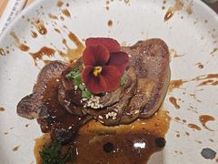 -花和海鲜自助(梅江店)