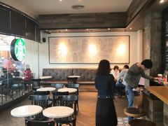 大堂-星巴克臻选(佛山佛罗伦萨小镇店)