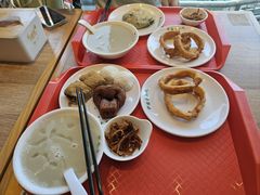-护国寺小吃店(红莲南路店)