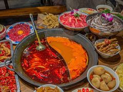 -萍姐火锅·公路夜市(武汉首店)