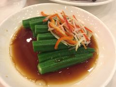 白灼秋葵-九花山烤鸭店