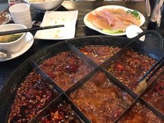 -仁虎老火锅(黄泥磅店)