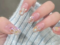 -悦指间美甲美睫