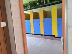 -上海市民办金苹果学校