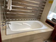 -兴芮温泉度假区