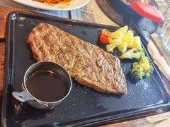 -必胜客(松雷店)