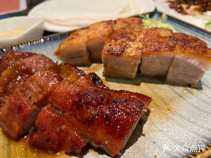 港丽餐厅(苏州中心店)精选炭烧双拼图片