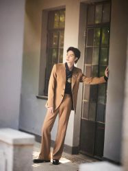 -红领RED COLLAR西装定制体验中心