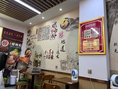 -柳大厨螺蛳粉(人民路总店)
