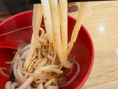 -三品阁过桥米线(万达店)