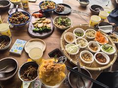 -包整·丝娃娃(一览甲秀楼风景店)