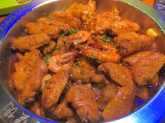 鸡翅堡-钳小厨疯味1987肉蟹煲(美一城广场店)