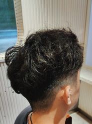 -PE SALON