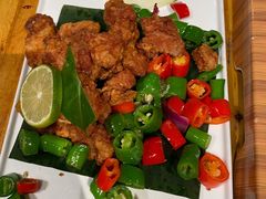 -老滇山寨•云南特色菜•地方菜•民族风情歌舞表演(金碧店)