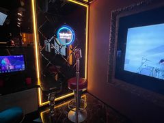 -温莎KTV(珠江路店)