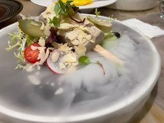 -杏荟旋转餐厅(广州爱群店)
