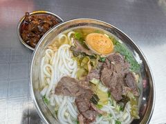 -花溪牛肉粉(八鸽岩店)