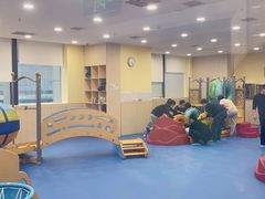 -金宝贝早教中心(徐东群星城中心)