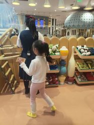 -奈尔宝·儿童乐园·亲子餐厅(前滩店)