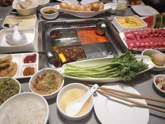 -海底捞火锅(宝龙广场夜宵主题店)