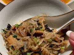 云腿干巴菌煮熊猫米饭-炳胜私厨(中达旗舰店)