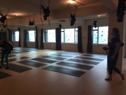 -无界瑜伽普拉提