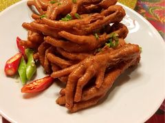 -闯关东东北农家菜(崂山石老人店)