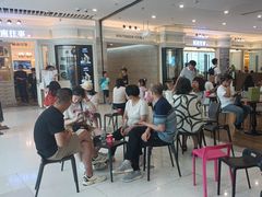 -老板恋上鱼(恒隆广场店)