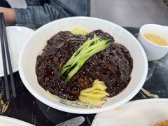 炸酱面-桃园中华料理炸酱面(燕儿岛路店)