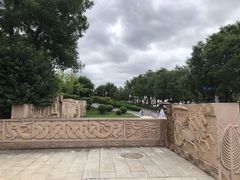 -鹦鹉寺公园