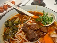 -鑫花溪牛肉米粉(凤凰街创始总店)