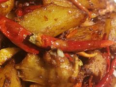 -隔壁老王·家常云南菜(花巷店)