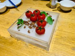 番茄脆菇沙拉-小大董·烤鸭(五棵松店)