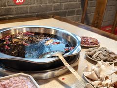-九尺赵老四鲜鹅肠火锅