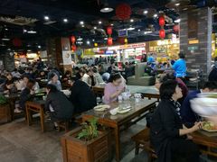 大堂-食上东新街美食街区(民乐新都会店)