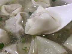 -周震馄饨