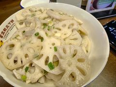 -富正毅三下锅·湘西韵味(天门山索道店)