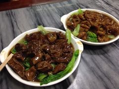 牛腩，猪肠-竹园竹升面(西关总店)