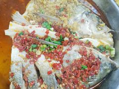 双椒鱼头-回家湘菜馆(浮山后店)