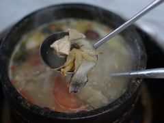 -鲁朗纳麦石锅鸡庄园