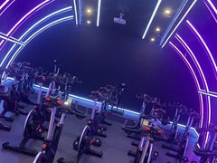 -一兆韦德健身(张杨路店)