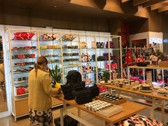 -诚品(信义店)
