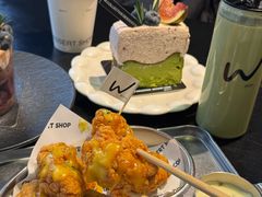 -W COLLECTIVE  DESSERT SHOP