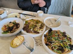 -高玛纳驴肉火烧(一世界店)