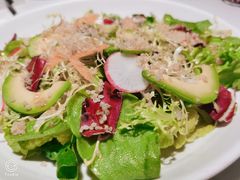 藜麦牛油果时蔬沙拉-悦融·京鲁菜·露台花园(安定门店)