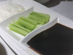 -鸭王烤鸭店(三里河店)