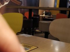 大堂-麦当劳(萧山国际机场T3航站楼店)